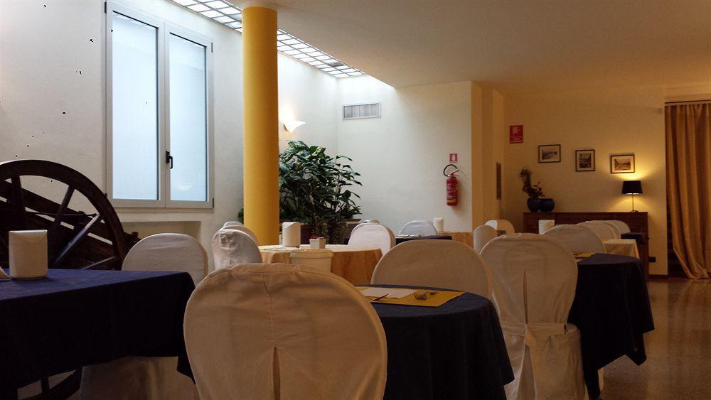 Hotel Postumia Dossobuono